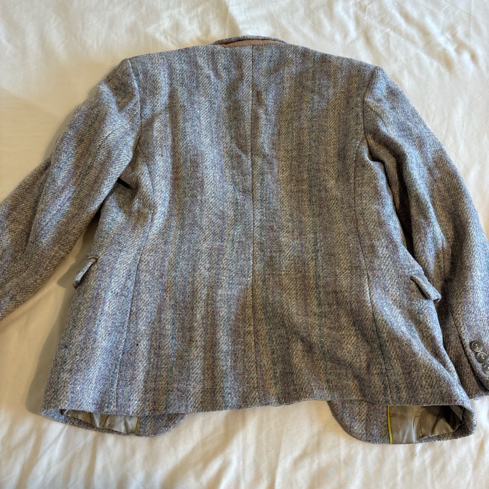 Women's Classic Gray Blazer - Picture 7 of 10